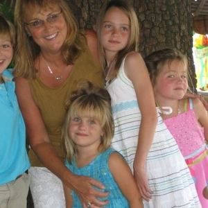 Meet your Posher, Linda